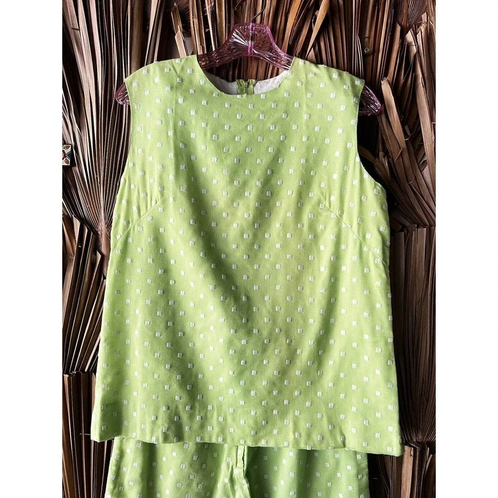 Vintage Neon Green Shorts Set Polka Dot Print Size Small 1960's - Picture 2 of 7